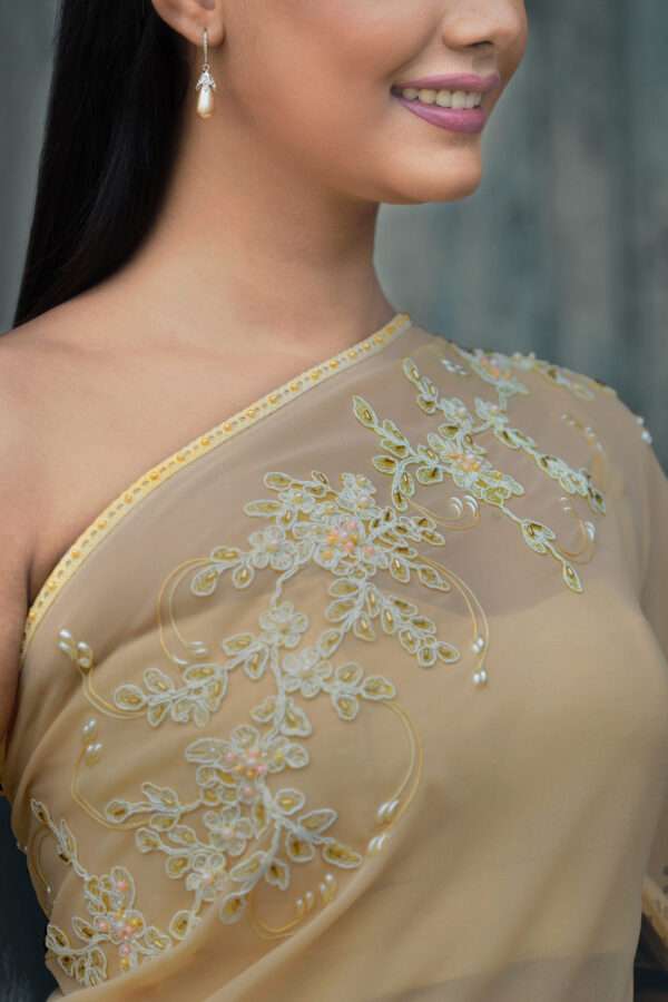 Golden Bloom Saree - Image 4