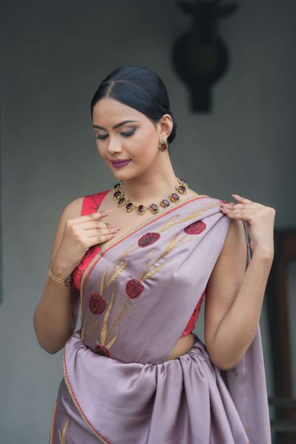 Tulip Garden Kandyan Saree